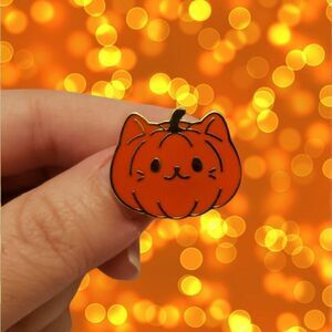 🎃Pumpkin Cat enamel pin